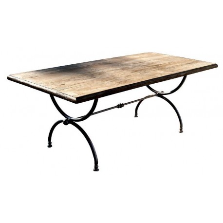 Minimalist table wood and iron