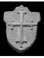 Stupendo stemma in pietra con la croce Pisana
