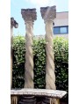 Colonne in pietra calcarea 4 capitelli e due colonne