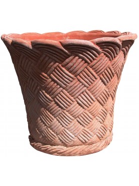 Basket vase
