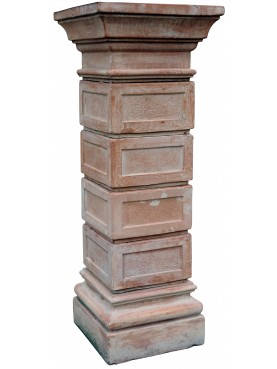 Square modular terracotta columns for garden gate