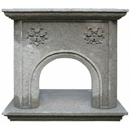 Franklin fireplace in refractory lava stone