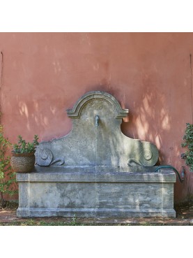 Villa Boccella limestone stone fountain