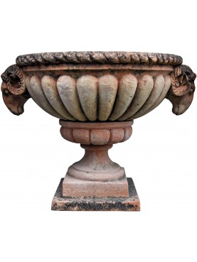 Vase with ram heads - terracotta Impruneta
