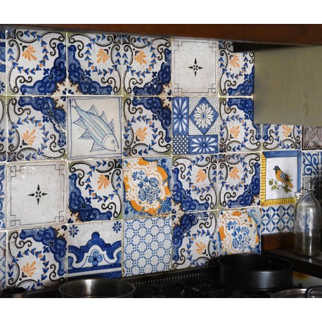 Our tiles in the B & B "Al giardino degli Etruschi"