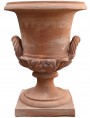 Great Renaissance vase with terracotta handles