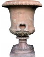 Great Renaissance vase with terracotta handles