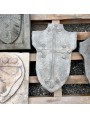 Croce Pisana su stemma in pietra arenaria grigia