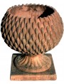 Vaso Pigna Sferica in terracotta patinata