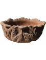 Terracotta pot with achantus leaves