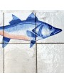 pannello pesci blu su fondo bianco