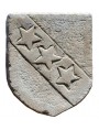 Stemma in pietra arenaria con tre stelle al traverso