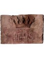 IHS con corona in pietra serena
