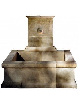Fontana in pietra con lavatoio