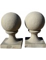 couple - Ball Ø 35 cm with base 37x37 cm sandstone