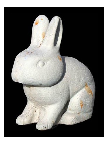 Cast-iron little rabbit