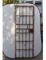 cancello in ferro battuto proveniente dalla demolizione di un carcere