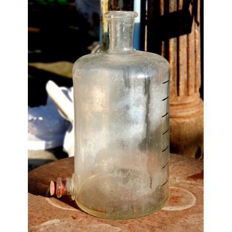 ANCIENT BOTTLE in glass FROM PHARMACY with tap