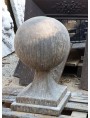 Sphere Ø30cms base 30x30cms in concrete