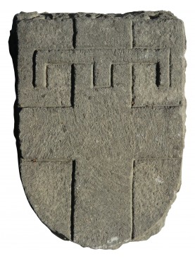 Stemma in pietra - croce genovese con chiave
