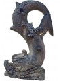 delfino in verticale in forma rinascimentale in pietra