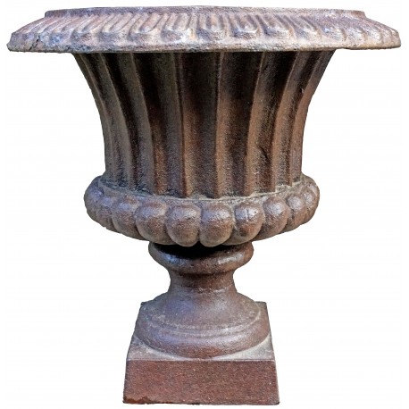 Low and ribbed cast iron Medici vase