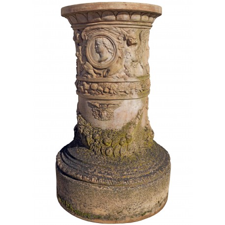 Column support for Ricceri statues and vases