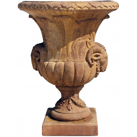Large Florentine Renaissance vase with ram heads