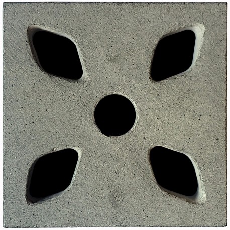 Brunelleschi's sand-stone ventilation grids