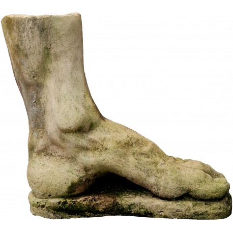 Large Foot in cement mortar, copy of a Greek artefact