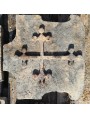 Croce Pisana lobata in pietra arenaria