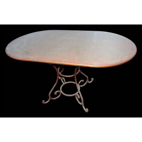 LITTLE OVAL TABLE