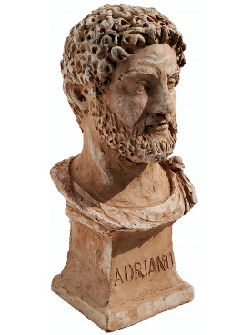 Piccolo Busto in terracotta di Adriano imperatore