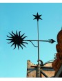 Sun vane, polar star and arrow