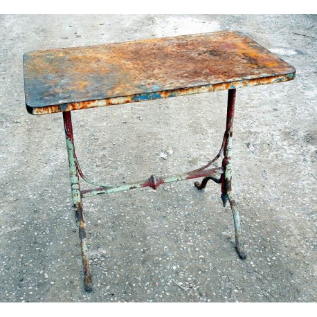 Little forged-iron table